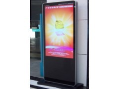 供应落地式海报机与立式液晶广告机 特性、报价及市场前景全解析